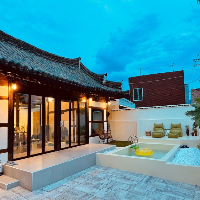 letstay_pick_main_image