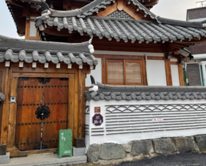 806_blog_review_image