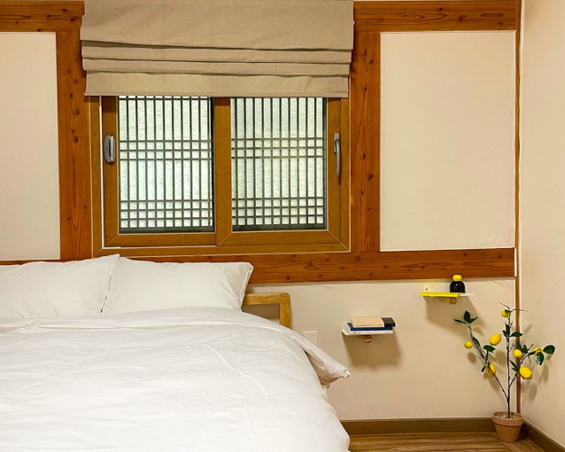 76429_accommodation_banner_image