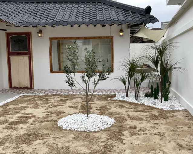 76369_accommodation_banner_image